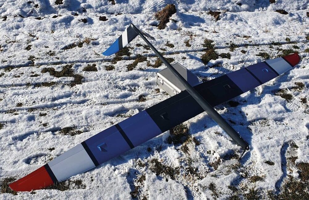 Robbe Modellsport AVALANCHE ARF VOLL-GFK/CFK 2.8M ELEKTRO #2659