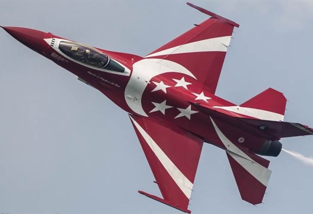 TopRC F16 1:6 Black Knights 65″ ARF Spannweite 1,63 mtr. | # 1177.000