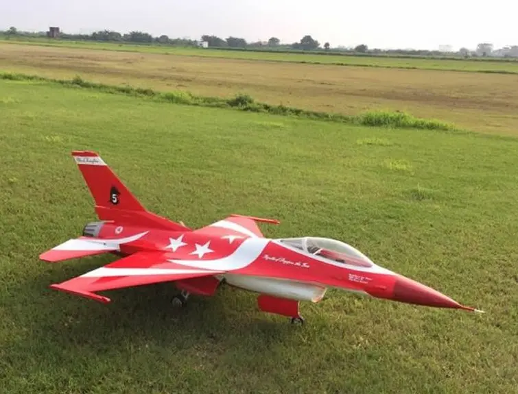 TopRC F16 1:6 Black Knights 65" ARF Spannweite 1,63 mtr. | # 1177.000 – Bild 7