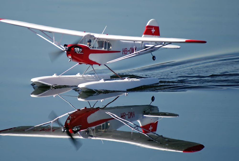 FMS Piper J3 Cub V4 PNP incl. Schwimmer - 140 cm | # DPFMS106PF-REF