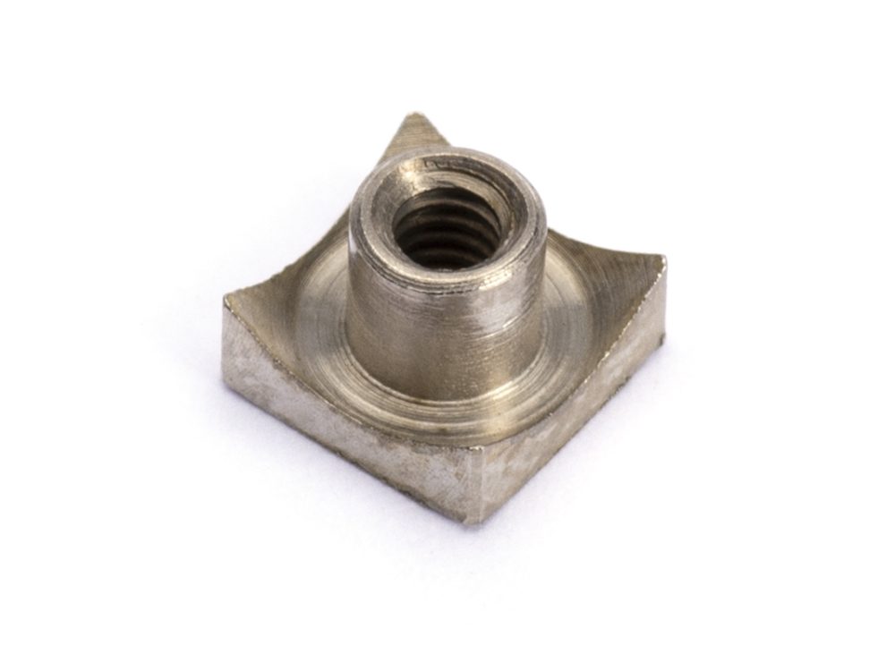 Vierkant-Einschlagmutter M2